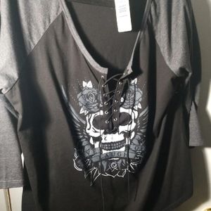 Size 0 torrid shirt